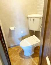 神戸市垂水区塩屋町、マンションのトイレ画像です