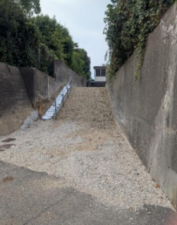 神戸市垂水区五色山、土地の前面道路を含む現地写真画像です
