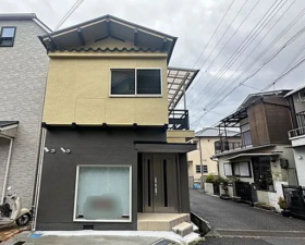 神戸市垂水区上高丸、中古一戸建ての外観画像です