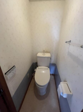 神戸市垂水区瑞ケ丘、マンションのトイレ画像です