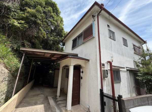 神戸市垂水区東垂水町、中古一戸建ての外観画像です