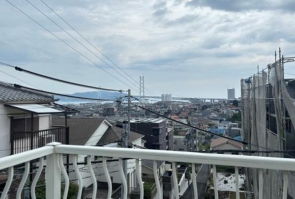 神戸市垂水区旭が丘、中古一戸建てのバルコニー画像です