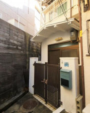 神戸市垂水区東垂水、収益物件/住宅の外観画像です