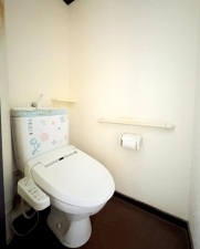 神戸市垂水区上高丸、マンションのトイレ画像です