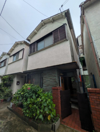 神戸市垂水区泉が丘、中古一戸建ての外観画像です