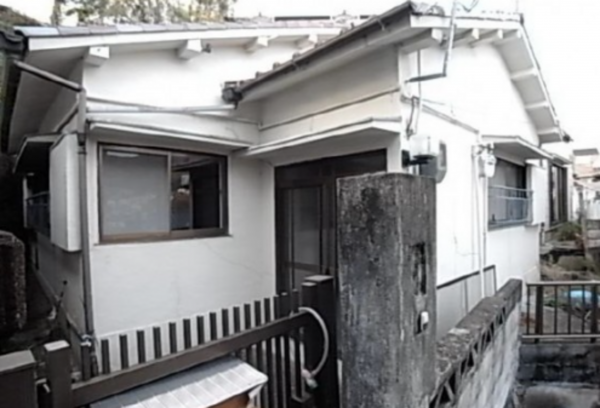 神戸市垂水区塩屋町、中古一戸建ての外観画像です