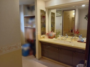 神戸市垂水区西舞子、マンションの洗面画像です