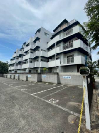 神戸市垂水区海岸通、マンションの外観画像です