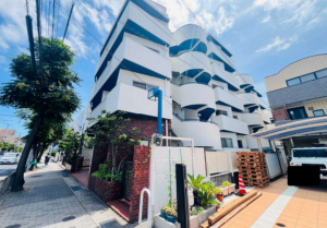 神戸市垂水区海岸通、収益物件/住宅の外観画像です