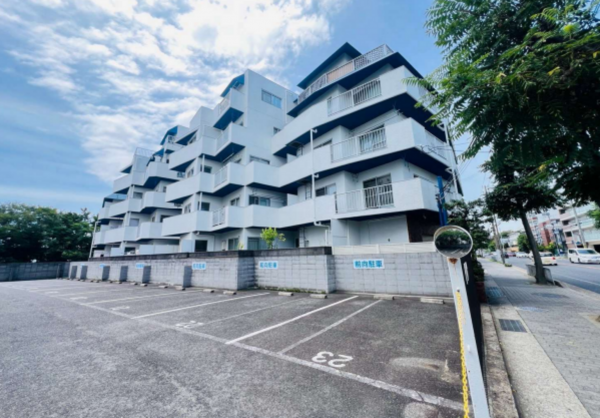 神戸市垂水区海岸通、収益物件/住宅の外観画像です