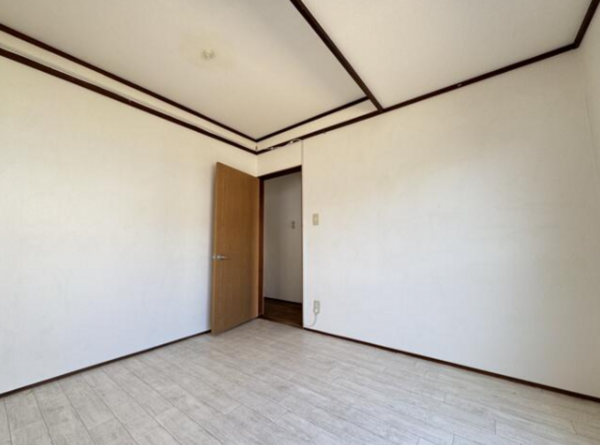 神戸市垂水区舞子坂、収益物件/住宅の内装画像です