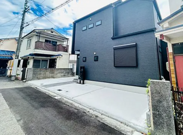 神戸市垂水区歌敷山、新築一戸建ての外観画像です