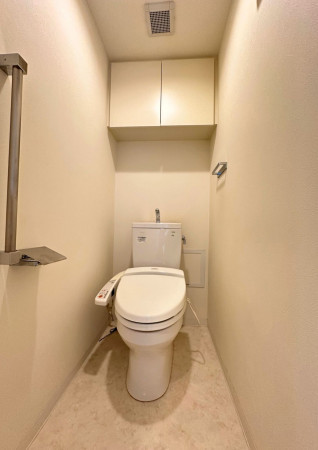 神戸市垂水区狩口台、マンションのトイレ画像です