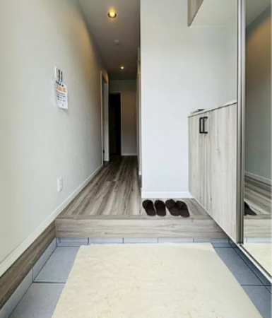 神戸市垂水区塩屋町、新築一戸建ての玄関画像です