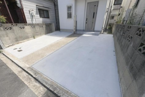 神戸市垂水区塩屋町、新築一戸建ての駐車場画像です