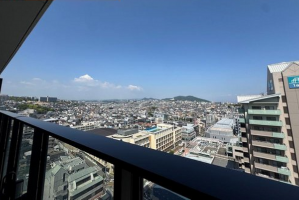 神戸市垂水区神田町、マンションのバルコニー画像です