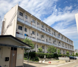 神戸市垂水区大町、収益物件/マンションの外観画像です