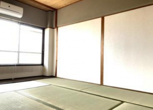 神戸市垂水区大町、収益物件/マンションの内装画像です