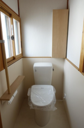神戸市垂水区西舞子、中古一戸建てのトイレ画像です