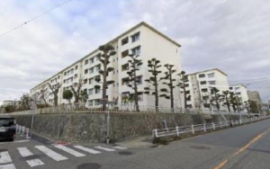神戸市垂水区星陵台、収益物件/マンションの外観画像です