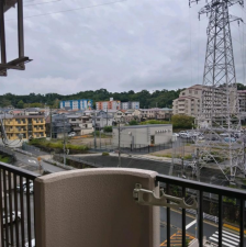 神戸市垂水区清水が丘、マンションのバルコニー画像です
