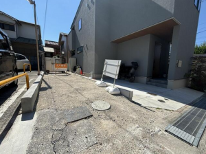 神戸市垂水区中道、中古一戸建ての外観画像です