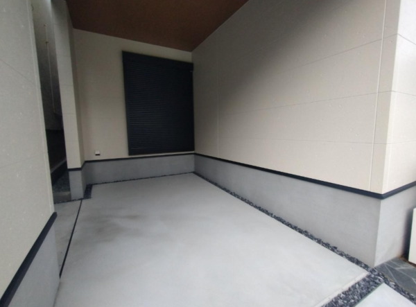 神戸市垂水区塩屋町、新築一戸建ての駐車場画像です