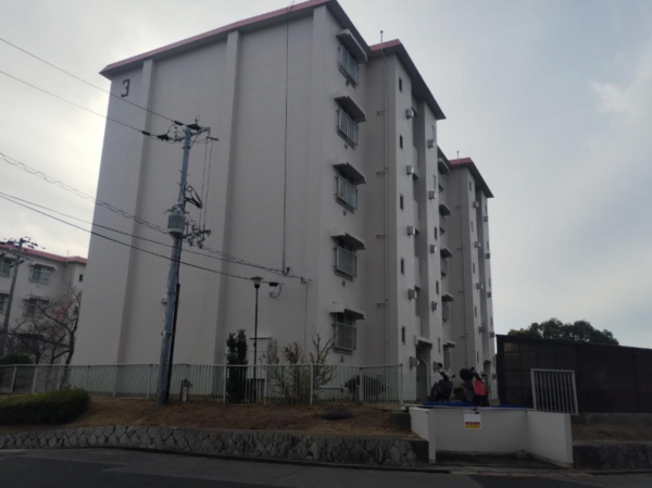 神戸市垂水区塩屋町、マンションの外観画像です