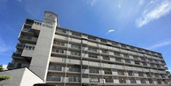 神戸市垂水区清水が丘、マンションの外観画像です