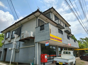 宮崎市清武町、収益物件/店舗付住宅の画像です
