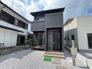 宮崎市曽師町、中古一戸建ての画像です