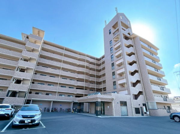宮崎市大塚台西、マンションの画像です
