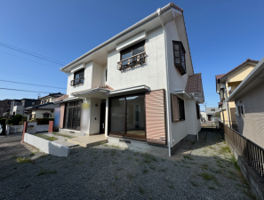 宮崎市月見ケ丘、中古一戸建ての画像です