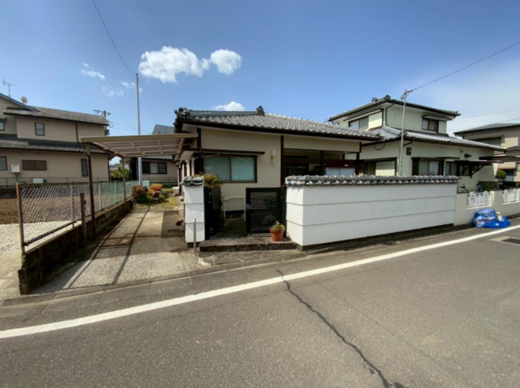 宮崎市高洲町、中古一戸建ての画像です