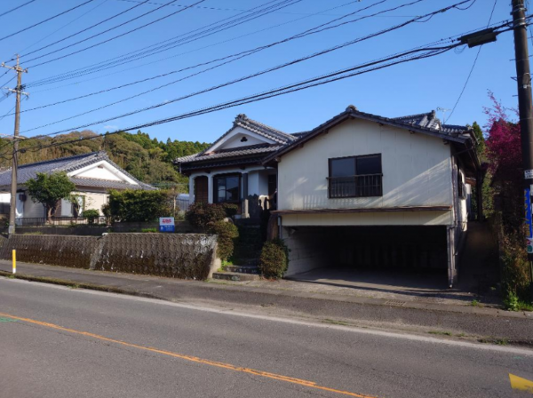 宮崎市佐土原町、中古一戸建ての画像です