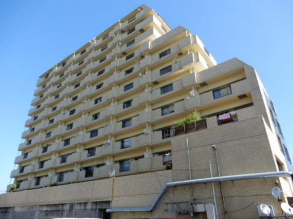 宮崎市上野町、マンションの画像です