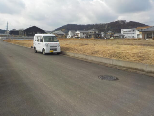 宮崎市高岡町、土地の画像です