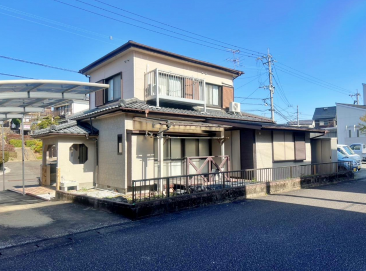 宮崎市月見ケ丘、中古一戸建ての画像です