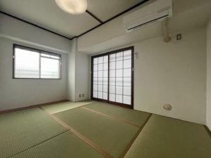 宮崎市千草町、マンションの画像です