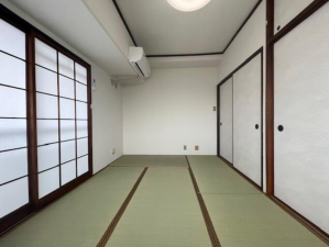 宮崎市千草町、マンションの画像です