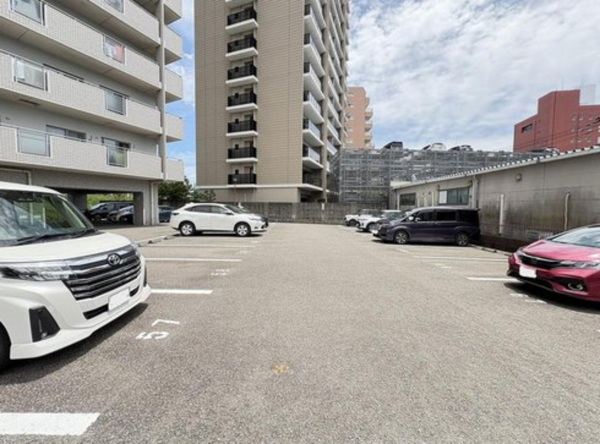 宮崎市淀川、マンションの画像です