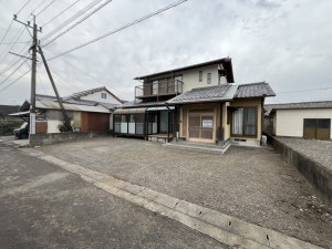 都城市上川東、中古一戸建ての画像です