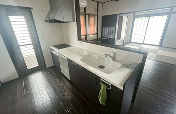 宮崎市糸原、中古一戸建ての画像です