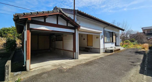 宮崎市花ケ島町、中古一戸建ての画像です