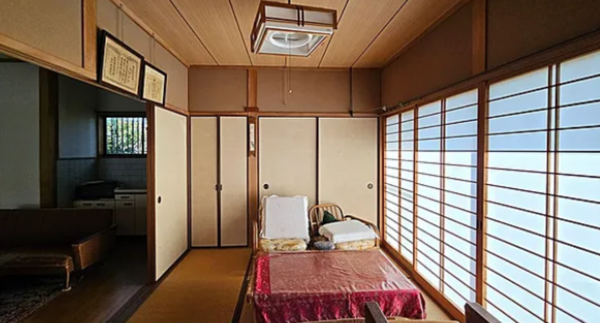 宮崎市花ケ島町、中古一戸建ての画像です