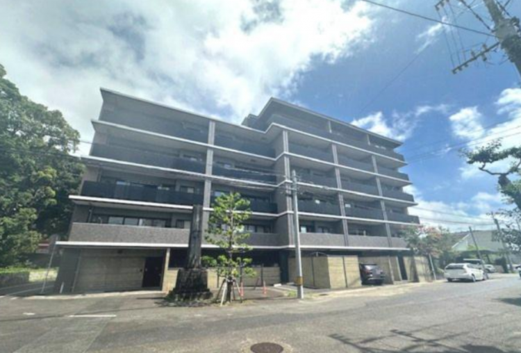 宮崎市神宮東、マンションの画像です