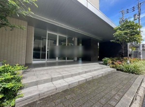宮崎市高千穂通、マンションの画像です