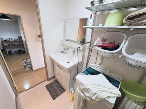 宮崎市大字恒久、マンションの画像です