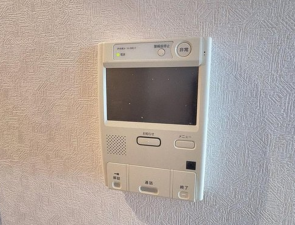 宮崎市大字恒久、マンションの画像です