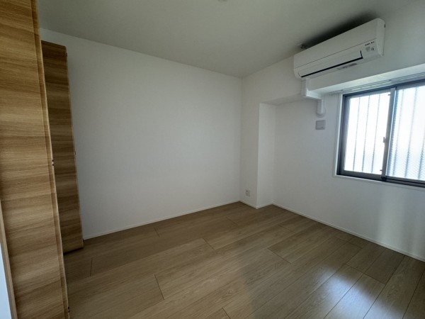 宮崎市松橋、マンションの寝室画像です